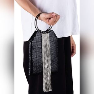Gorgeous Black and Silver Chain Fringe Evening Bag